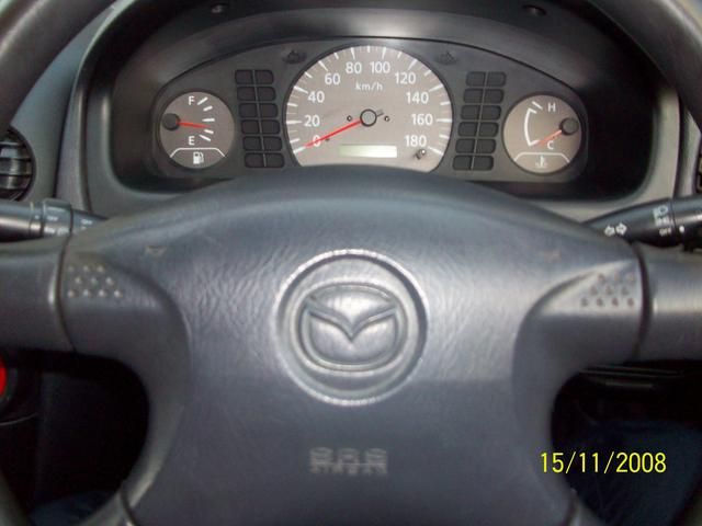 1999 Mazda Familia Van