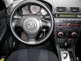 2005 Mazda MAZDA3 Pictures