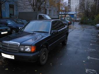 1993 Mercedes-Benz E190