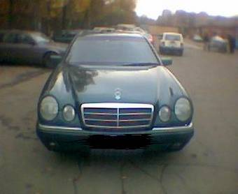 E 230 Mercedes