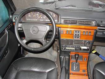 1994 Mercedes-Benz G-Class Pictures