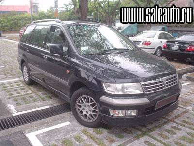 2001 Mitsubishi Chariot Pictures