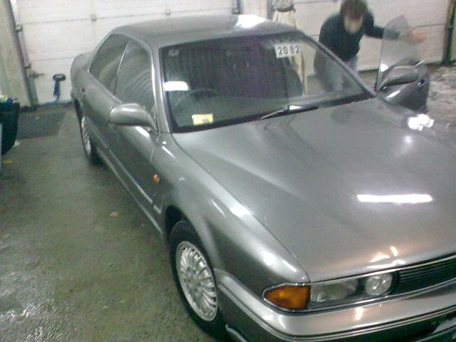 1991 Mitsubishi Diamante