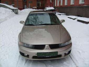2002 Mitsubishi Galant Pics