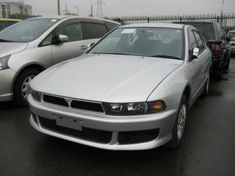 2002 Mitsubishi Galant