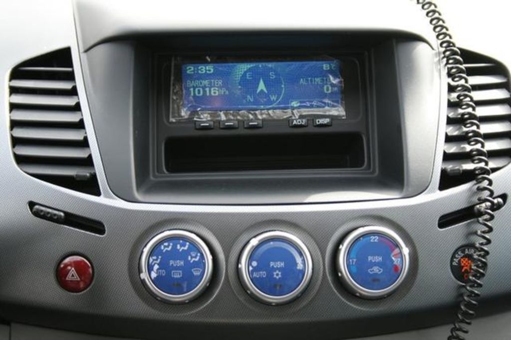 2007 Mitsubishi L200