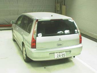 2004 Mitsubishi Lancer Cedia Wagon Photos