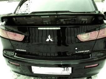2009 Mitsubishi Lancer X Pictures