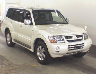 2006 Mitsubishi Pajero Pictures