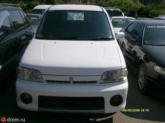 1999 Nissan Cube Pictures