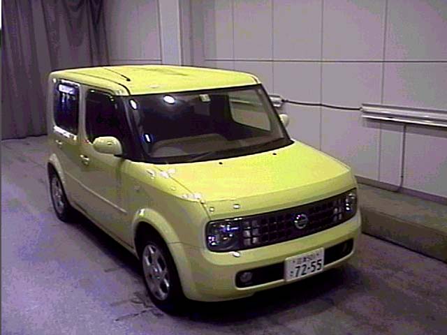 2003 Nissan Cube Pics