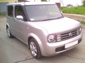 2003 Nissan Cube Images