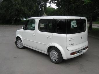 2003 Nissan Cube Pictures