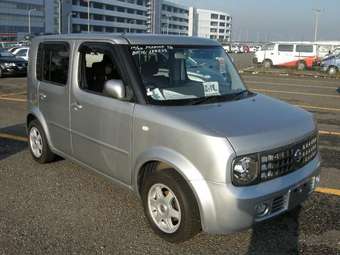 2004 Nissan Cube Wallpapers