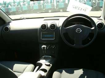 2007 Nissan Dualis Pics