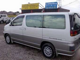1998 Nissan Homy Elgrand Pictures