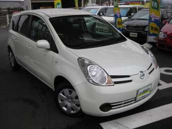 2006 Nissan Note Pictures