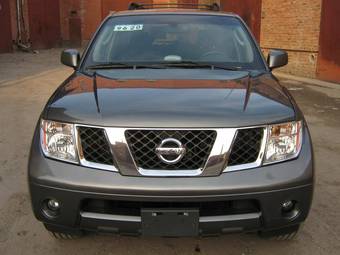2005 Nissan Pathfinder Images