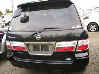 2003 Nissan Presage Pics