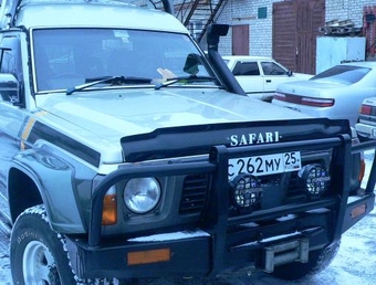 1991 Nissan Safari