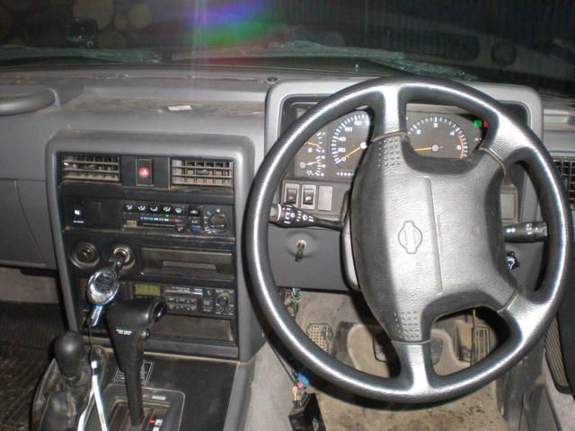 1996 Nissan Safari
