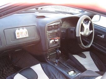 Nissan Stagea