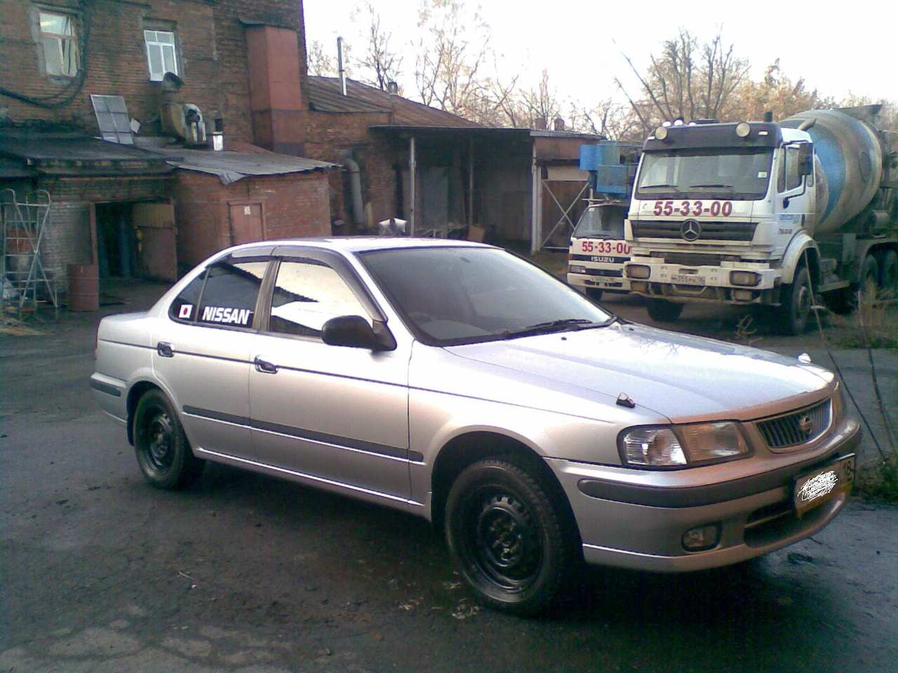 2000 Nissan sunny picture