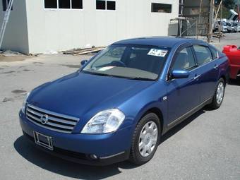 2002 Nissan Teana Pictures