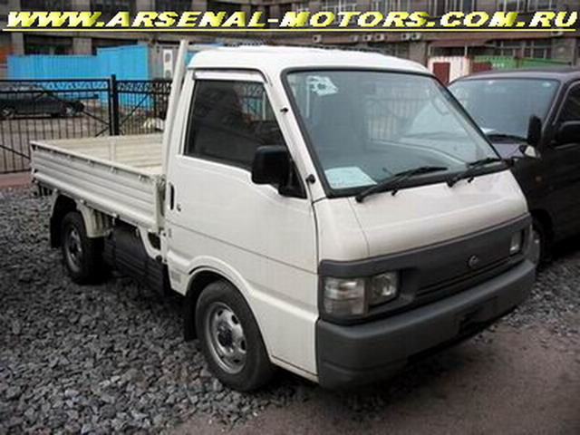 1998 Nissan Vanette Pictures