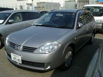 2004 Nissan Wingroad Images