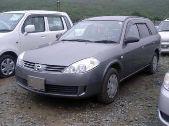 2004 Nissan Wingroad Photos