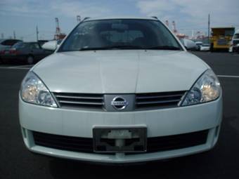 2004 Nissan Wingroad Pics