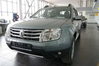2012 Renault Duster Pictures