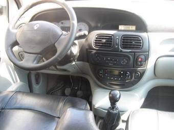 2000 Renault Scenic Images