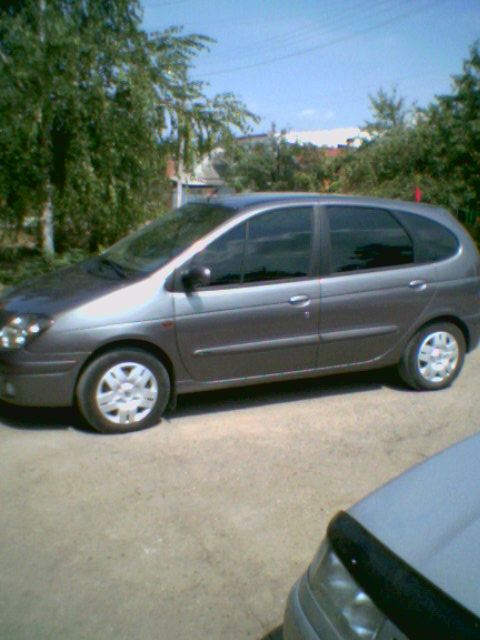 2003 Renault Scenic