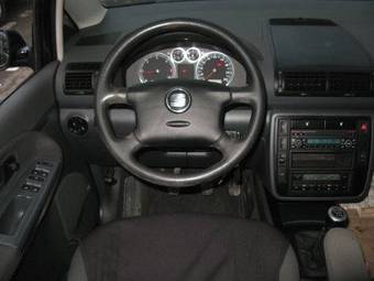 2004 Seat Alhambra Pictures