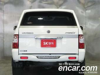 2003 SsangYong New Musso Photos