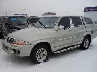 2003 SsangYong New Musso Photos