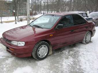 1995 Subaru Impreza Images