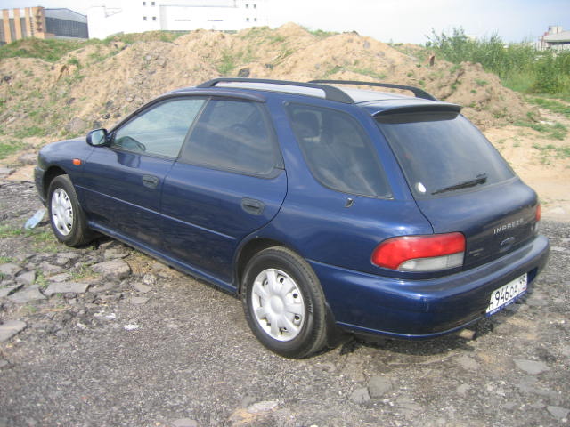 1997 Subaru Impreza Images