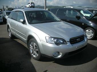 2005 Subaru Outback Images