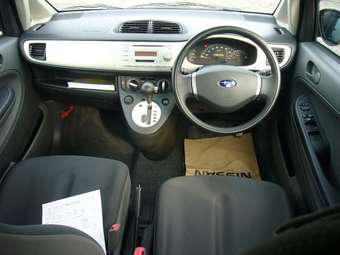 2003 Subaru R2 Images