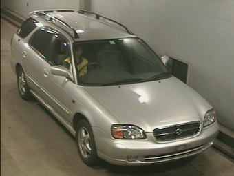 1998 Suzuki Cultus Crescent Wagon