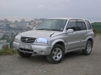2000 Suzuki Escudo