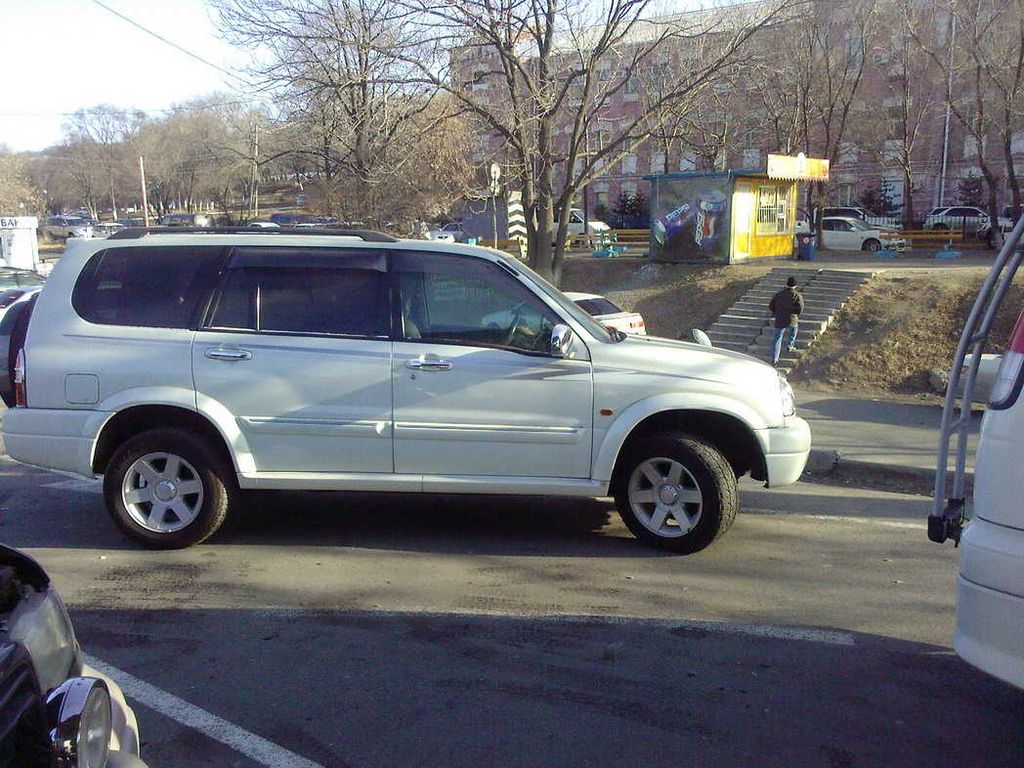 2001 Suzuki Grand Escudo
