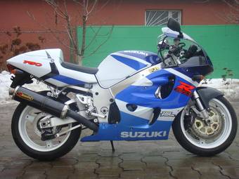 2000 Suzuki GSX-R750 Photos