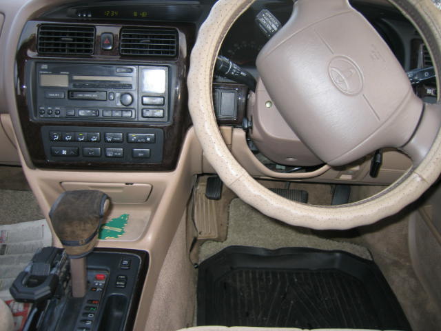1995 Toyota Avalon Pictures