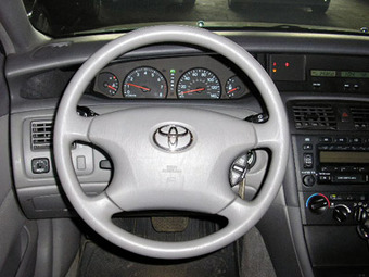 2003 Toyota Avalon Photos