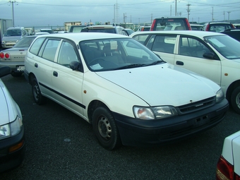 1999 Toyota Caldina Van