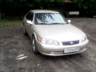 2000 Toyota Camry Images